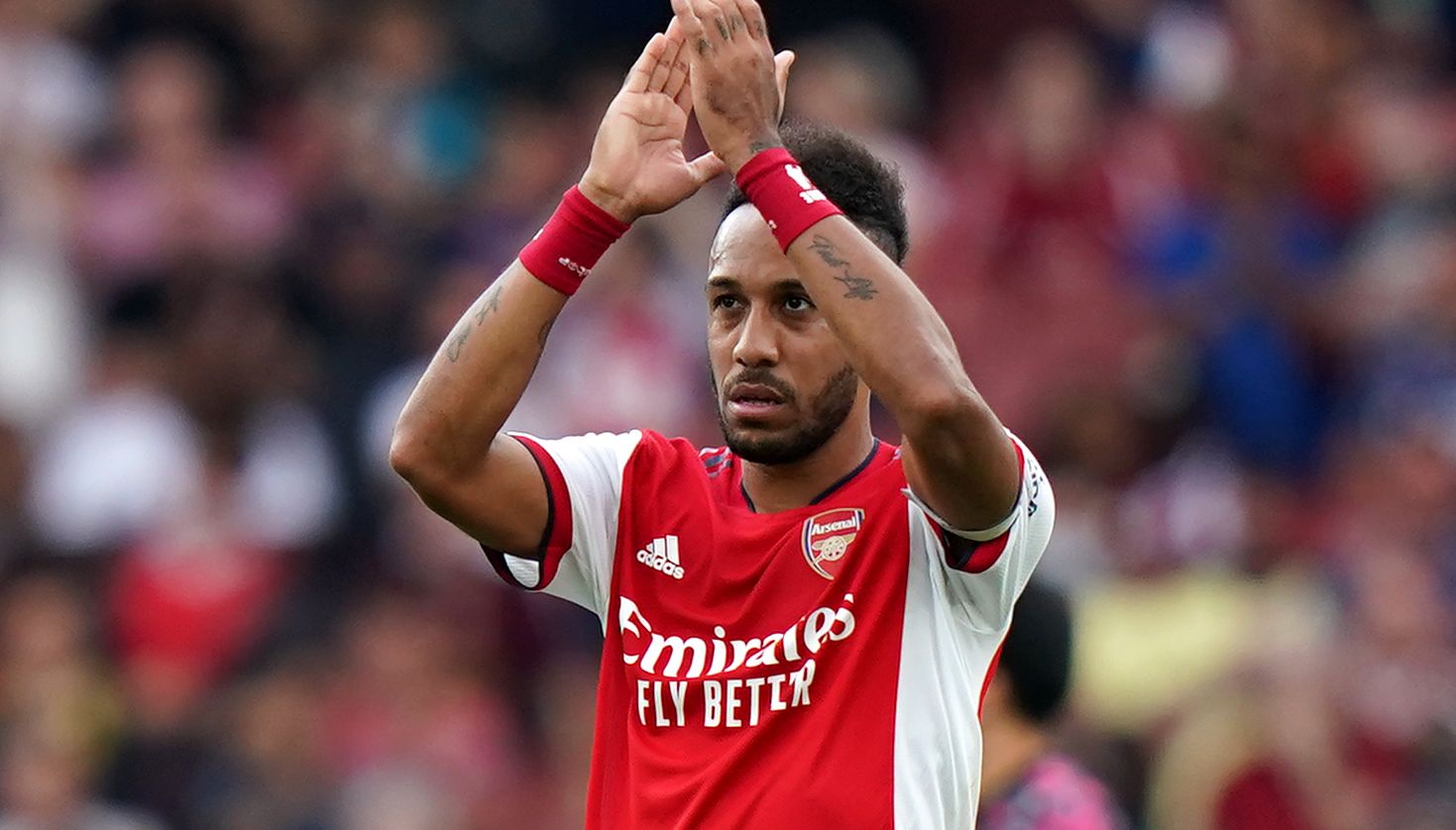 Arsenal's Pierre-Emerick Aubameyang applauds the fans after their 1-0 win over Norwich at Emirates Stadium.