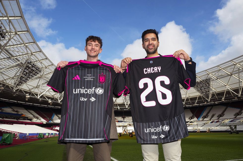 Arun Singh, Senior Brand Manager and Jack Constantine, PR Manager at Chery UK