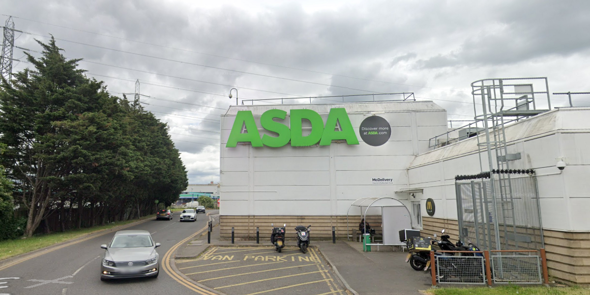 NextImg:Four people injured after horror knife attack near Asda in south London