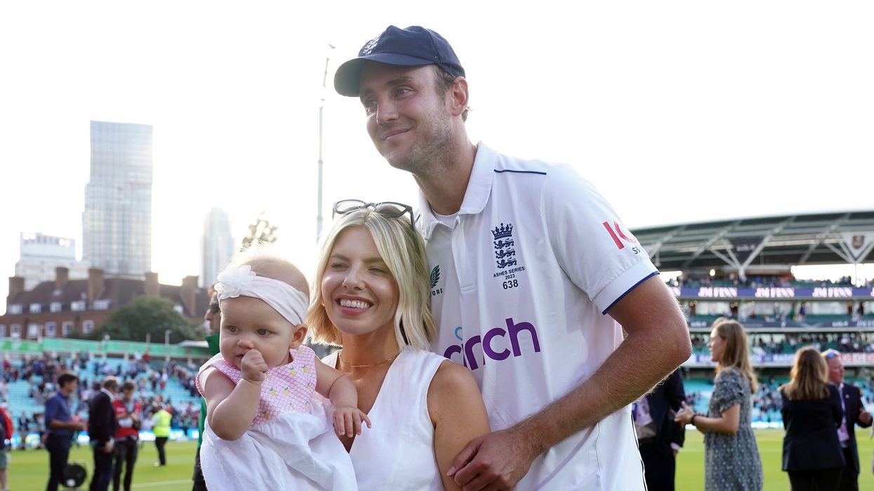 Ashes Stuart Broad Mollie King England cricket