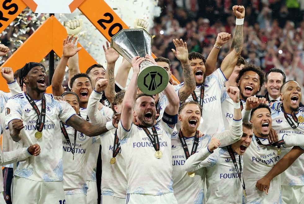 Aston Villa lift Europa League