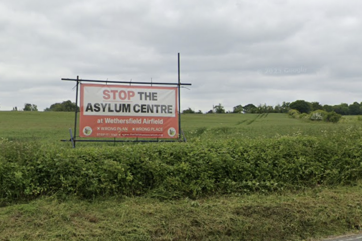 Asylum centre sign