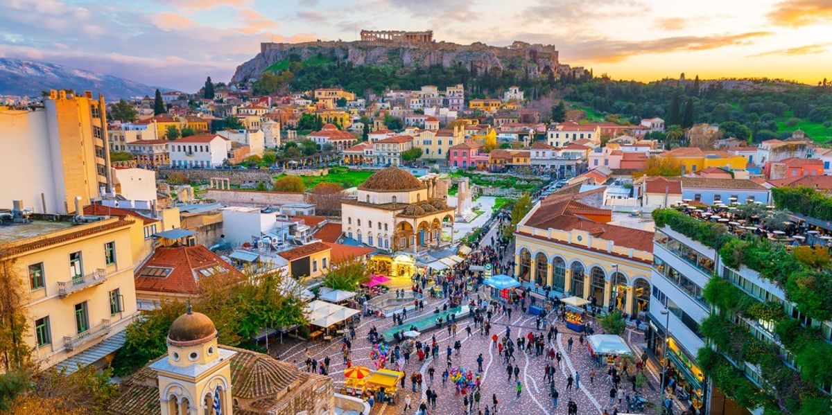 Greece travel warning as holidaymakers face ‘violent’ risk in popular spots Greece travel warning as holidaymakers face ‘violent’ risk in popular spots