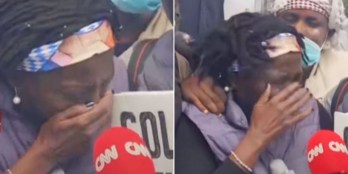 NextImg:Barack Obama's sister teargassed while giving interview at protests