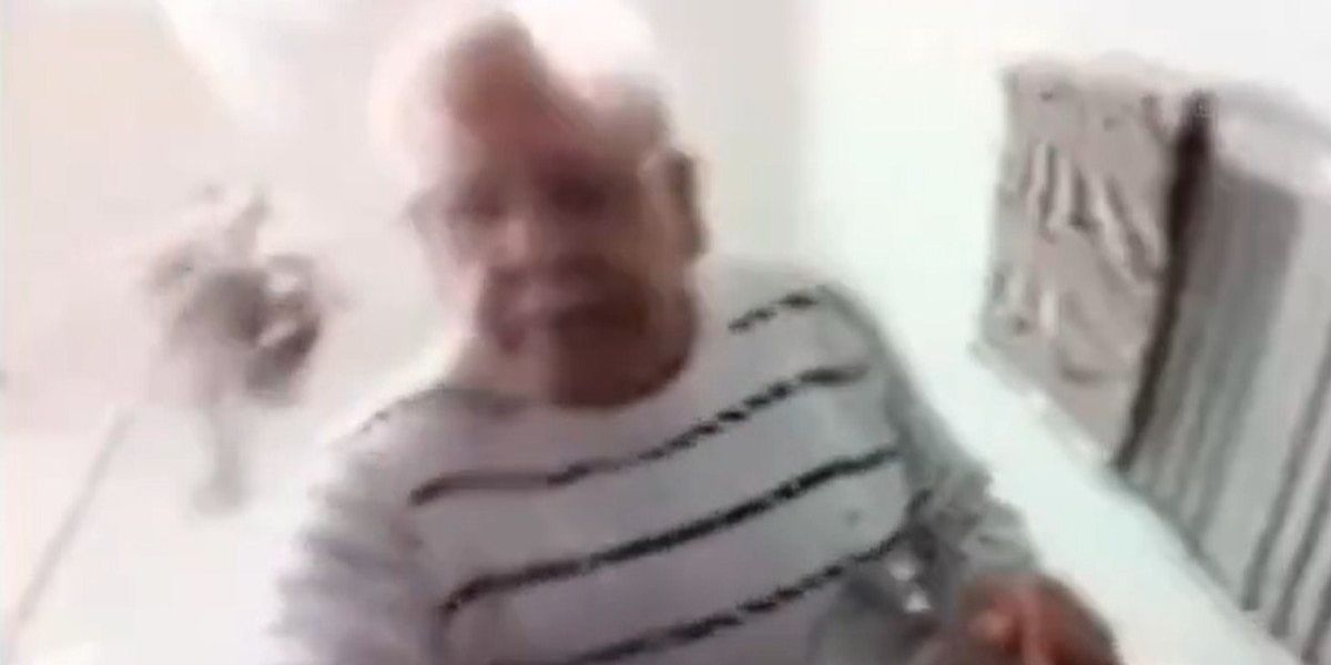 Glasgow meeting just seconds from disaster after councillor goes to toilet with camera still running Glasgow meeting just seconds from disaster after councillor goes to toilet with camera still running