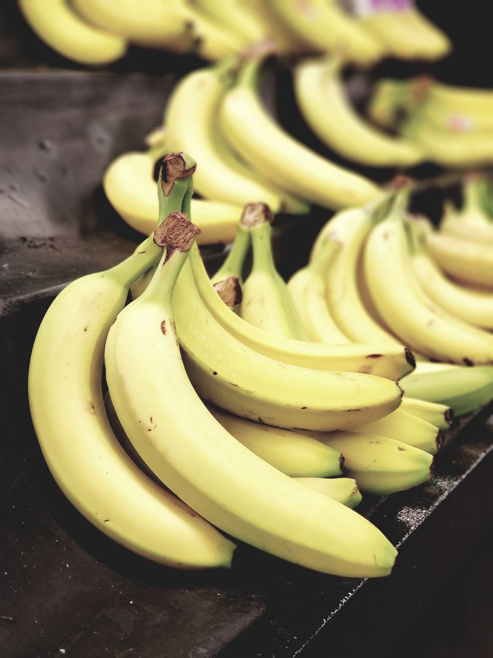 Food storage hack How to store bananas as fridge keeps them fresher