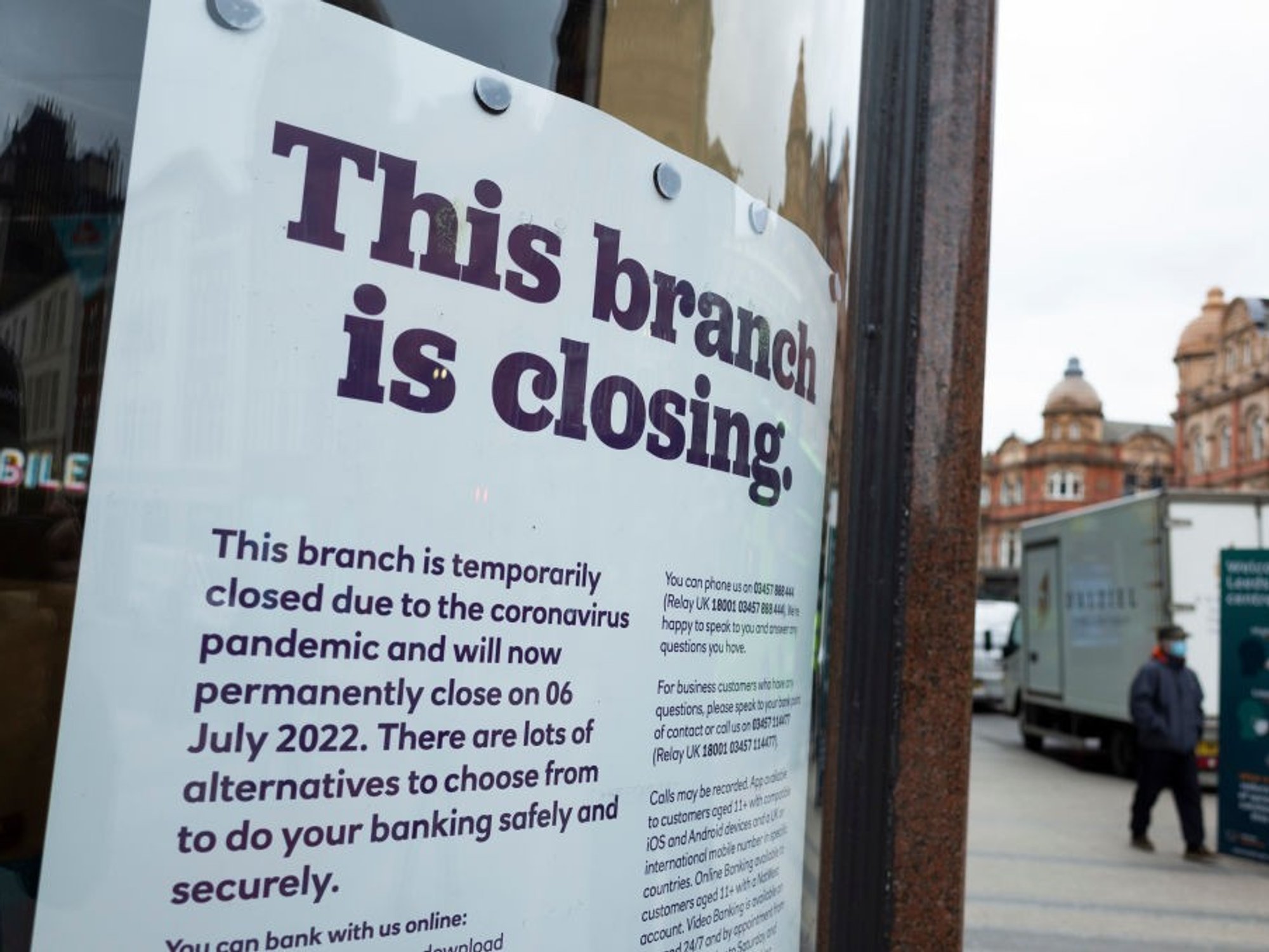 Bank branch closure sign at NatWest