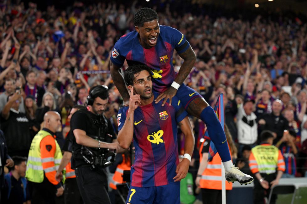 Barcelona venceu o Real Madrid por 2 a 0 e conquistou o título da La Liga