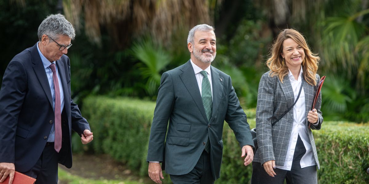 NextImg:Tourism crackdown defended by Barcelona mayor after 'drastic' action taken