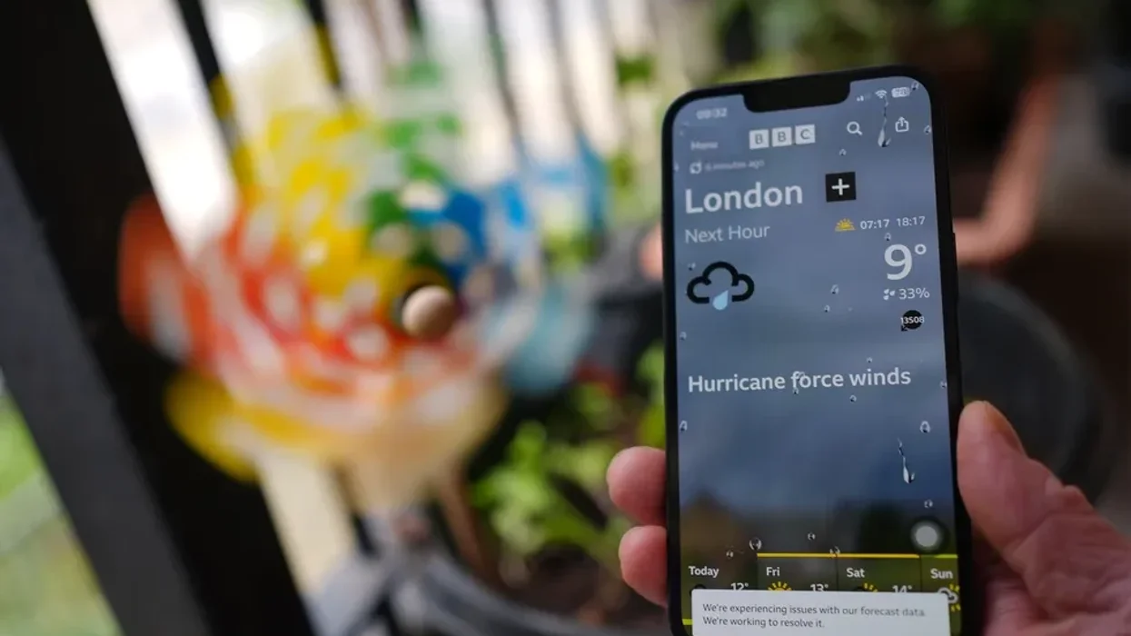 BBC forced to apologise after major Weather app glitch predicts 13,000mph winds and 404C heat
