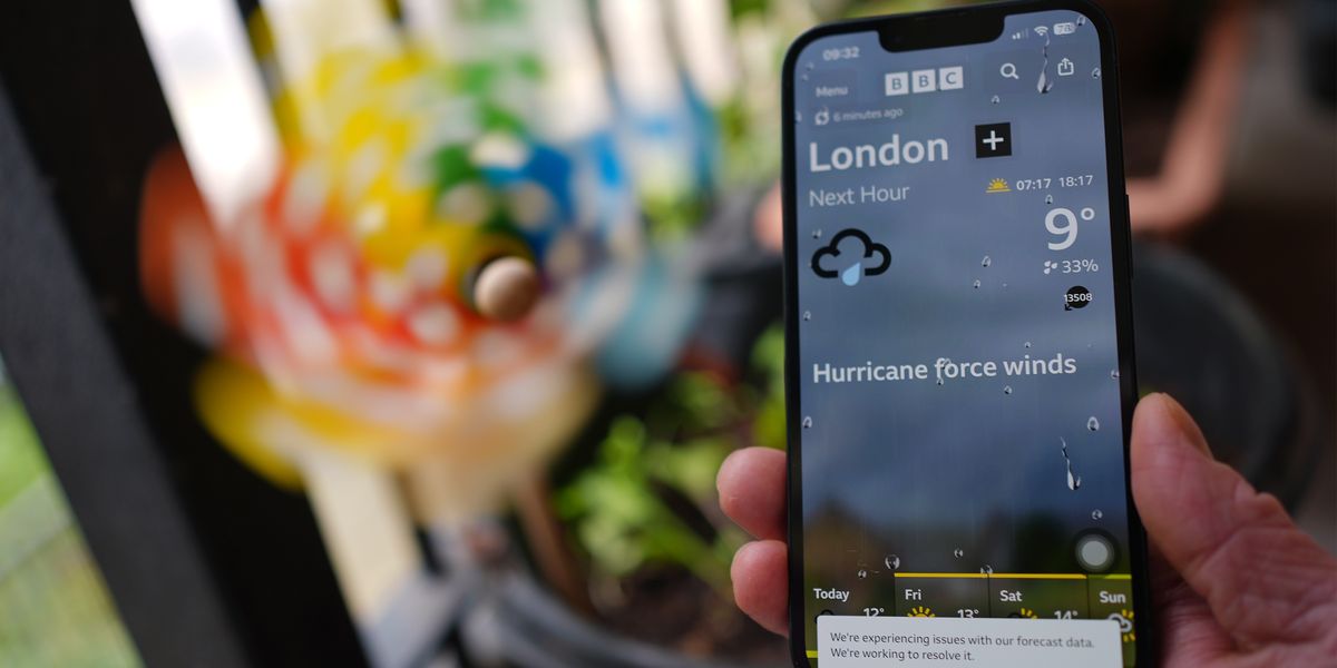 NextImg:BBC forced to apologise after major Weather app glitch predicts 13,000mph winds and 404C heat