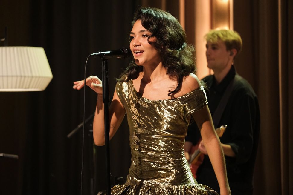 BBC Hootenanny: Olivia Dean