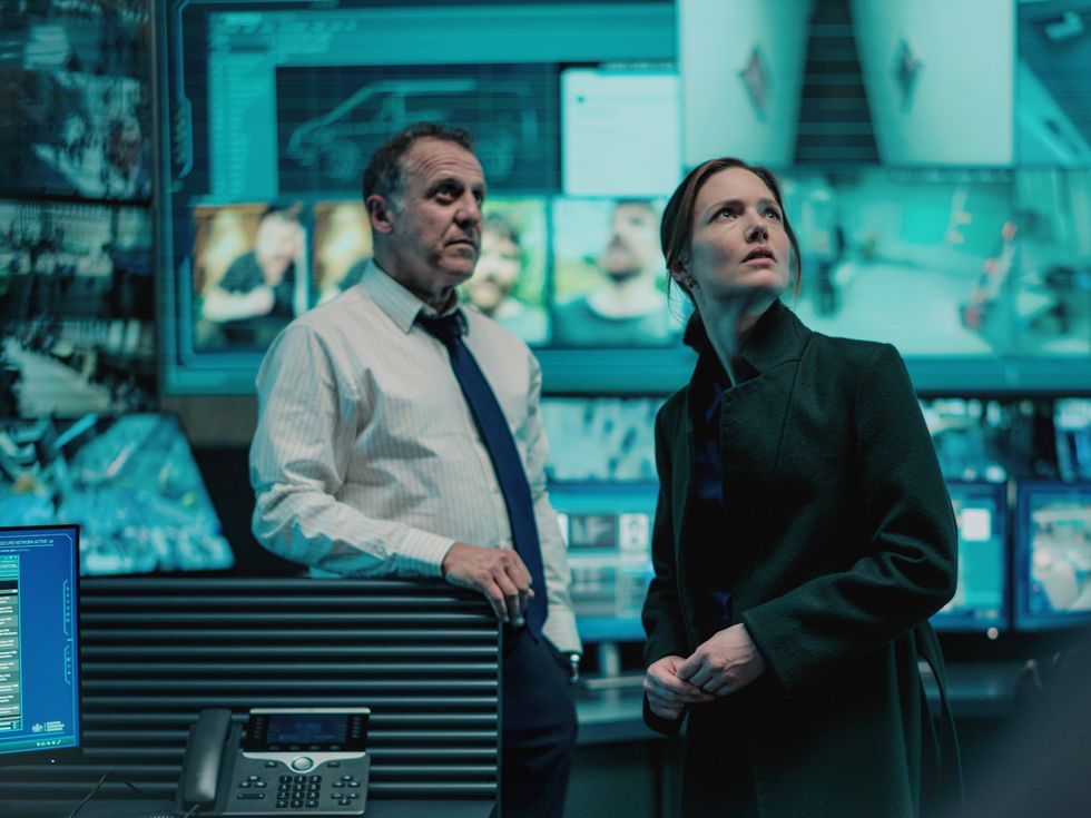 BBC The Capture: DSI Tom Kendricks (Nigel Lindsay) and Rachel Carey (Holliday Grainger)