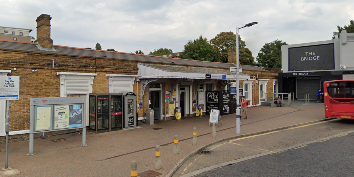 NextImg:London train stabbing: Man arrested on suspicion of attempted murder after passenger attacked with HUGE knife in broad daylight