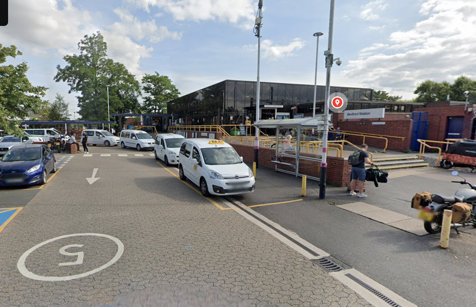 Bedford train station