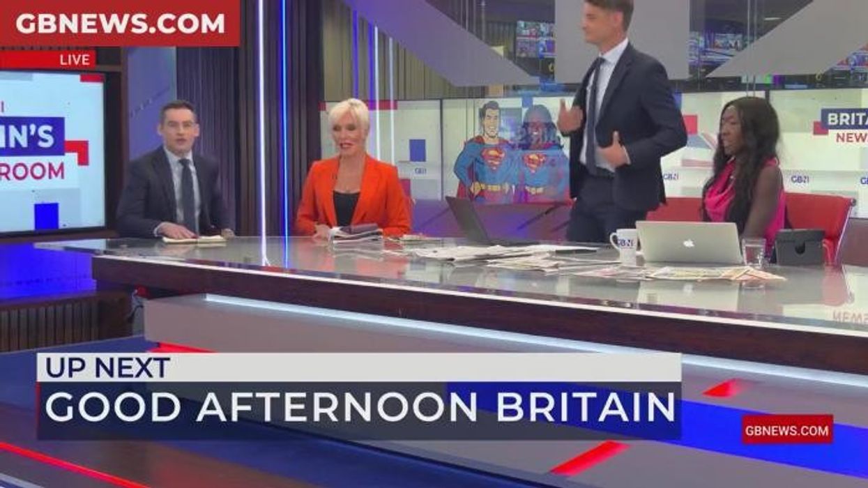 WATCH: Ben Leo and Tom Harwood face-off in press-up challenge