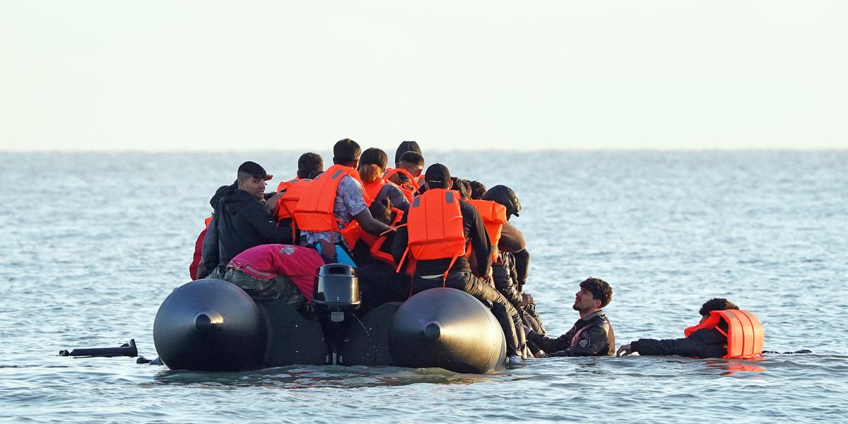 NextImg:POLL OF THE DAY: Should Britain follow the Dutch and impose a fixed population size to control immigration? - VOTE NOW