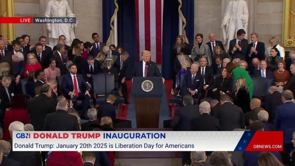Bernie Sanders stays seated during standing ovation as Trump makes ‘emergency’ announcement at inauguration