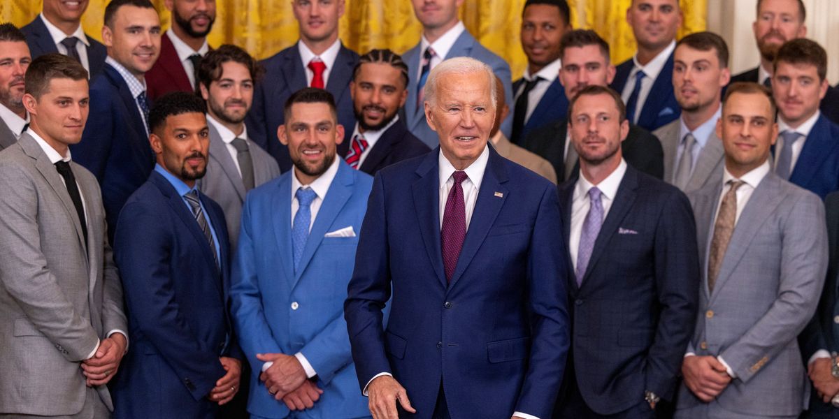 NextImg:Joe Biden gaffe: President appears to get confused on stage as he suddenly asks 'what am I doing?'