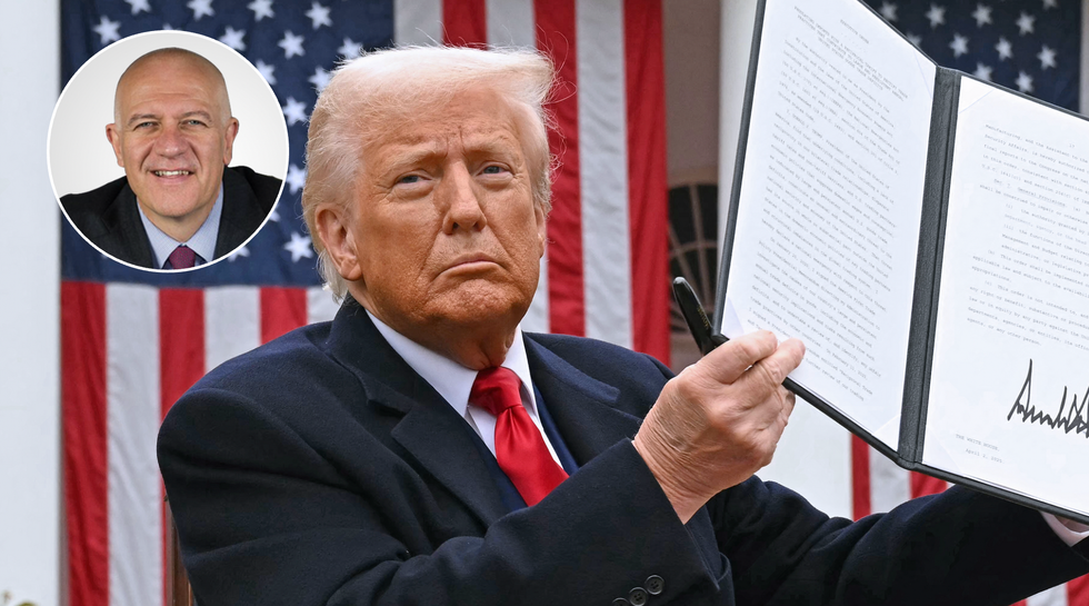 Bill Rammell (left), Donald Trump (right)