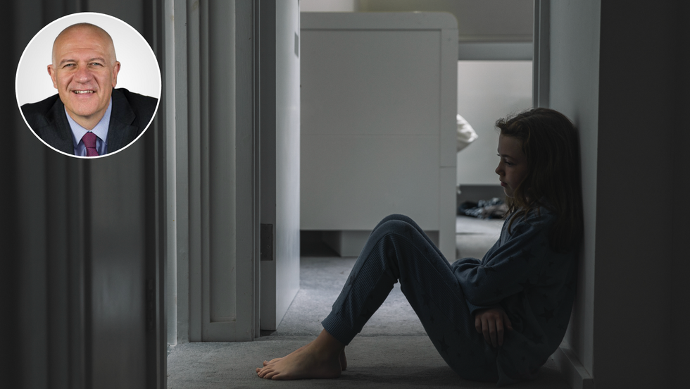 Bill Rammell (left), sad child (right)