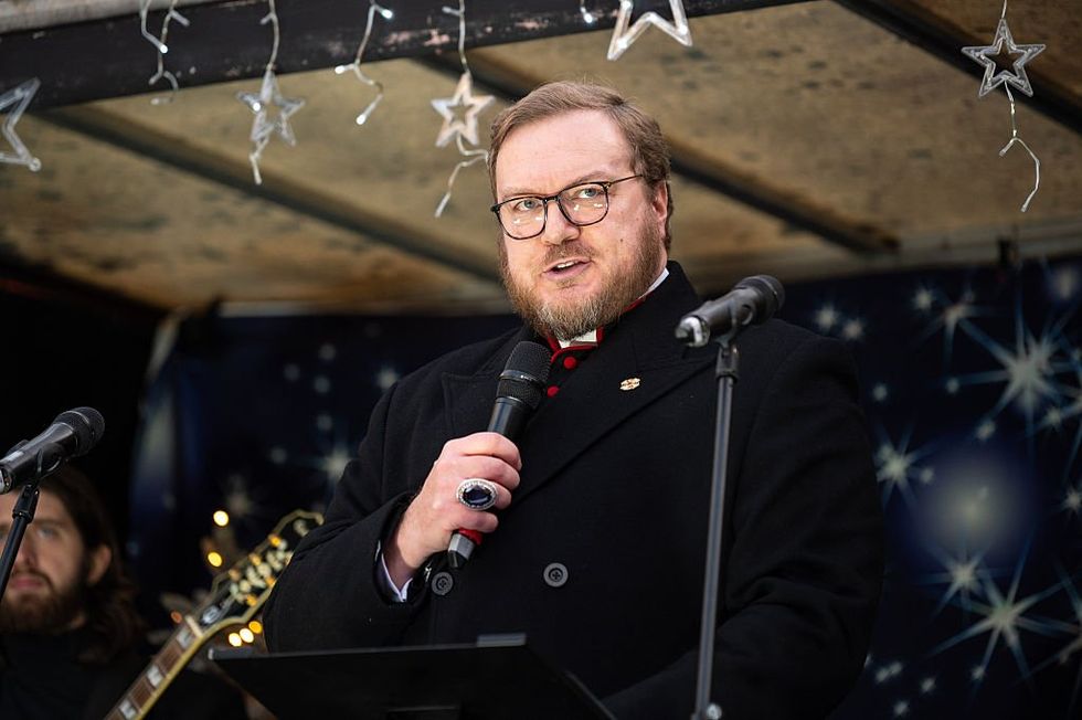 Bishop Ceirion H Dewar