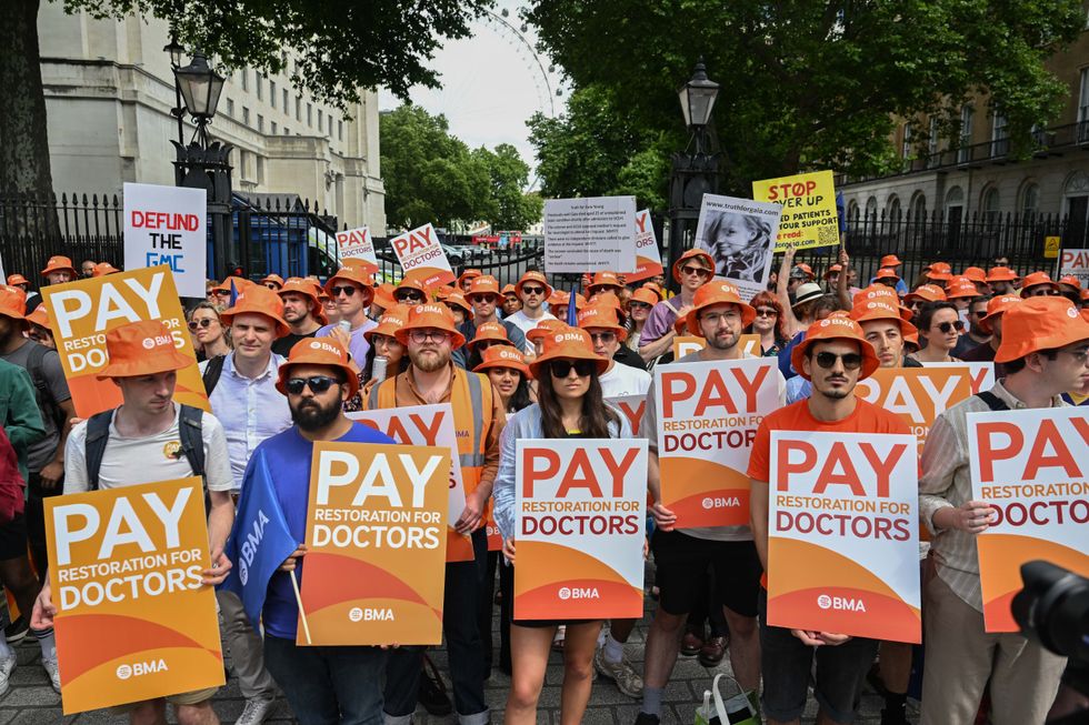 BMA striking junior doctors