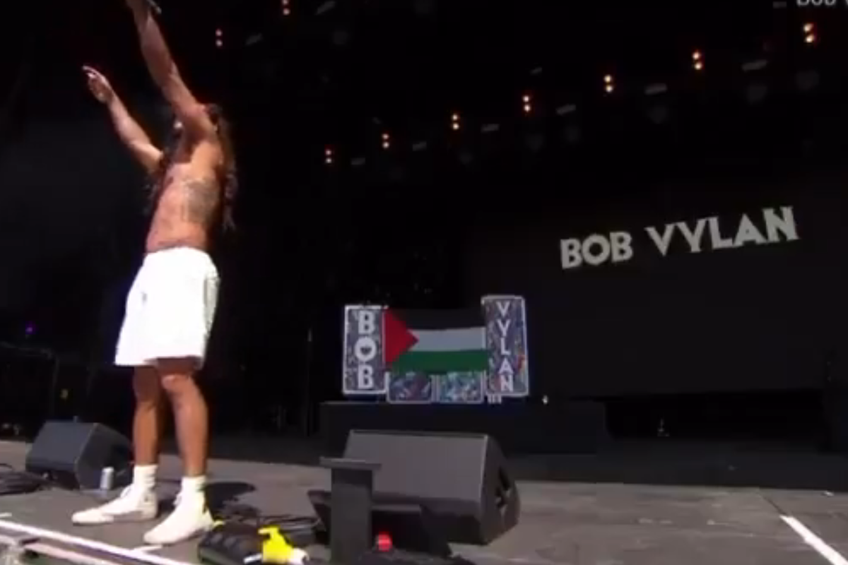 Bob Vylan led chants of 'Death to the IDF'