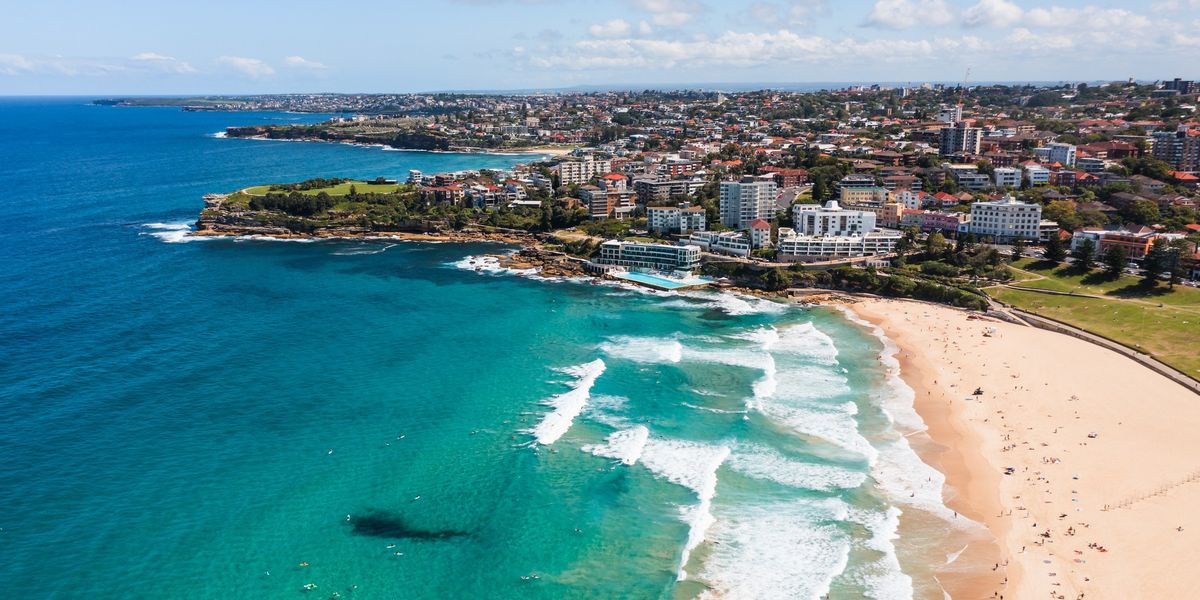 NextImg:Travel warning: Britons visiting Australia alerted as 'devastating' danger is a 'risk to life' - how to stay safe