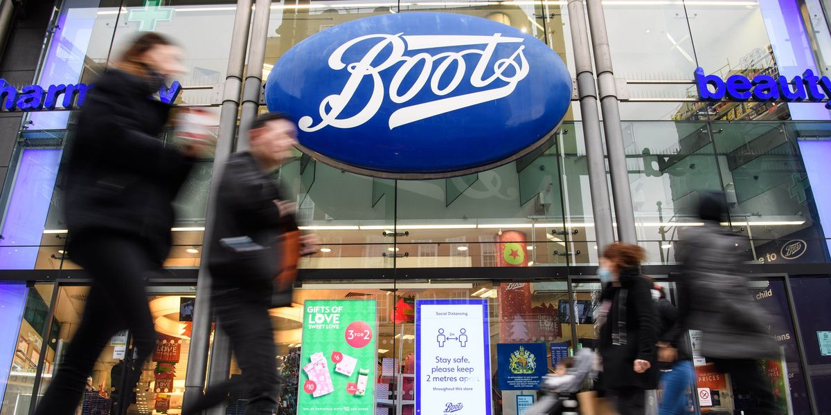 Boots urgently recalls makeup containing dangerous levels of ‘cancer-causing’ chemical Boots urgently recalls makeup containing dangerous levels of ‘cancer-causing’ chemical