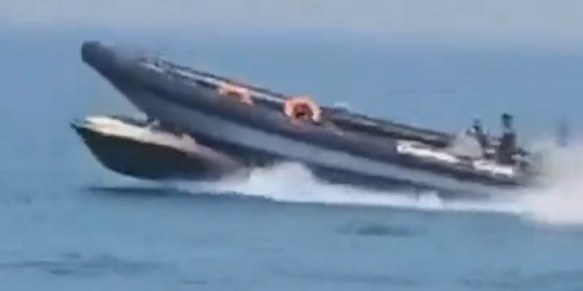 NextImg:Border force speedboat crushes migrant dinghy after dramatic chase