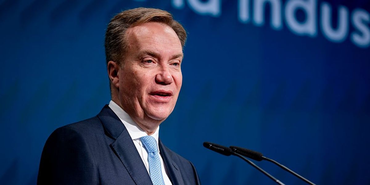 World Economic Forum chief quits amid backlash over Jeffrey Epstein meetings World Economic Forum chief quits amid backlash over Jeffrey Epstein meetings