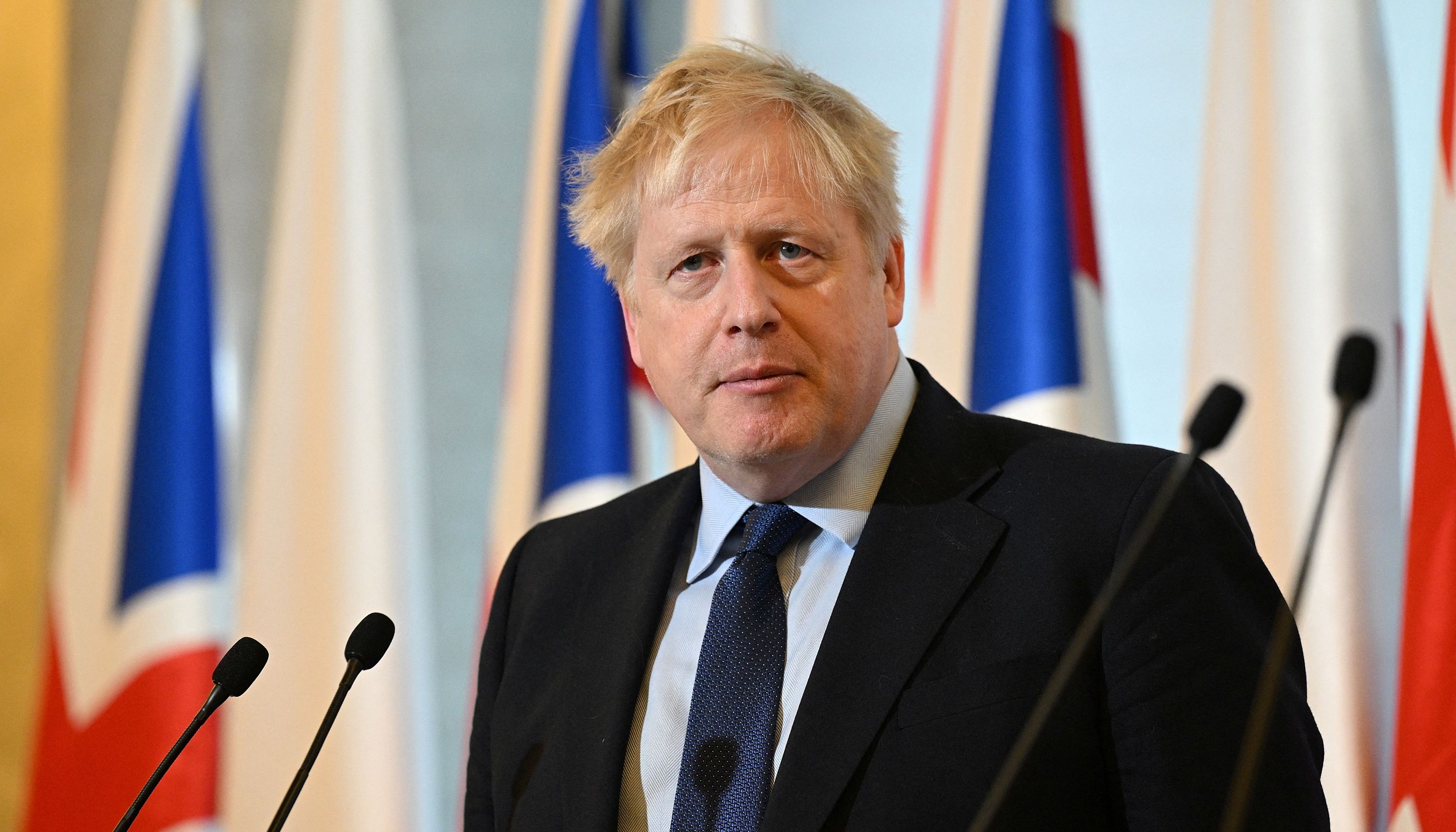 Boris Johnson is to be fined amid the ongoing Partygate investigation
