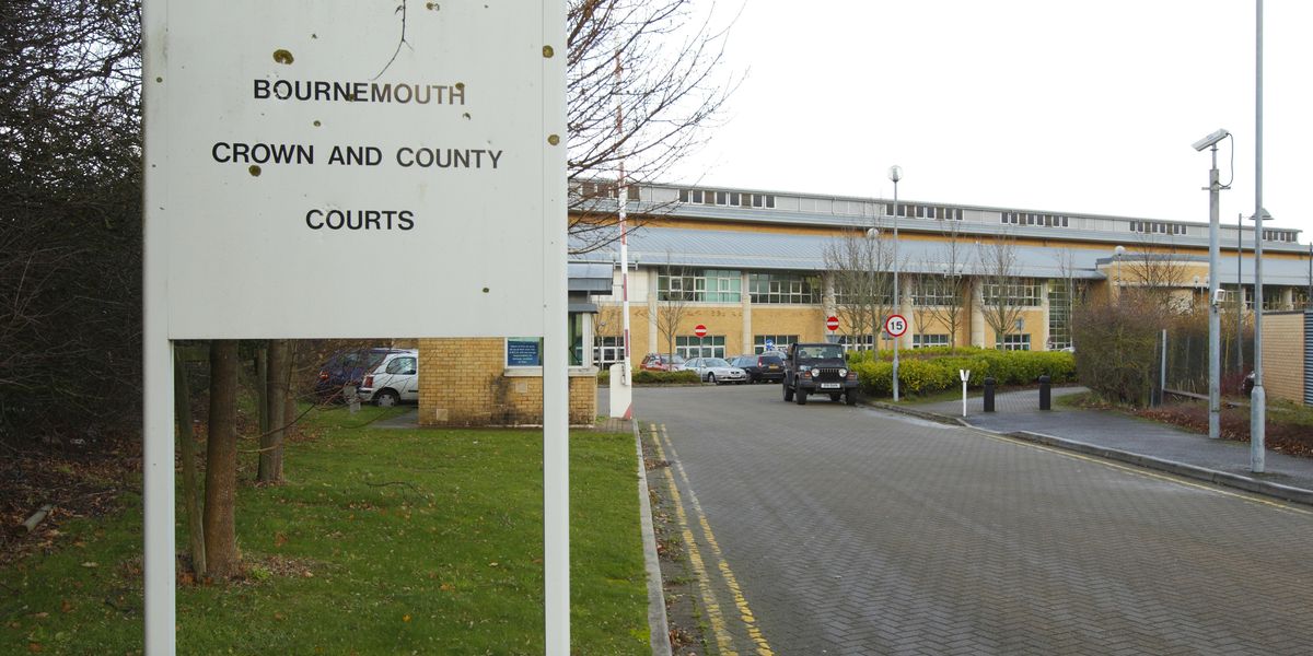 Syrian man accused of raping woman in portaloo told police he ‘offered her lift home on his e-bike’ Syrian man accused of raping woman in portaloo told police he ‘offered her lift home on his e-bike’