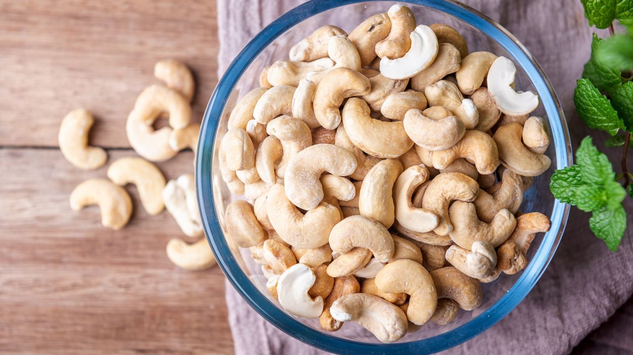 Bowl of cashews