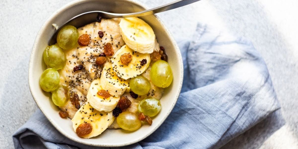 Dietitian reveals ‘the most effective way to eat oats for weight loss’ – and the mistakes sabotaging your waistline Dietitian reveals ‘the most effective way to eat oats for weight loss’ – and the mistakes sabotaging your waistline