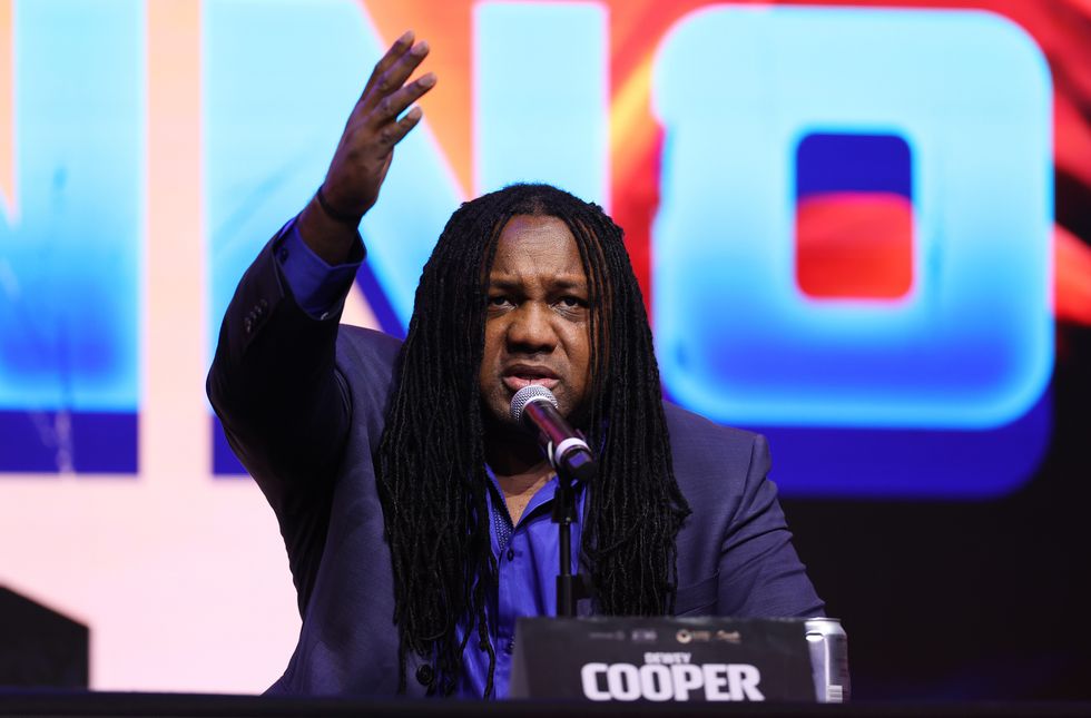 Boxing news Dewey Cooper