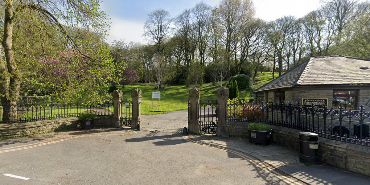 NextImg:Boy, 4, dies after gravestone falls onto him in cemetery