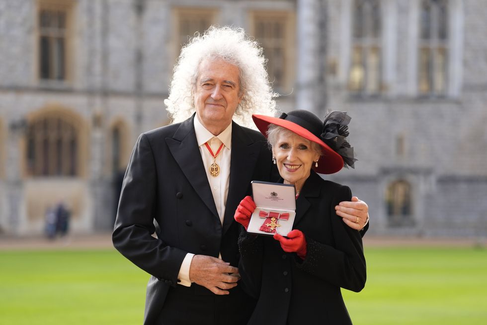 Brian May, Anita Dobson
