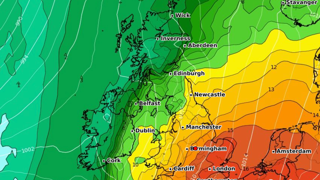 UK weather forecast: Heatwave to hit in OCTOBER as 13 days of hot temperatures to strike