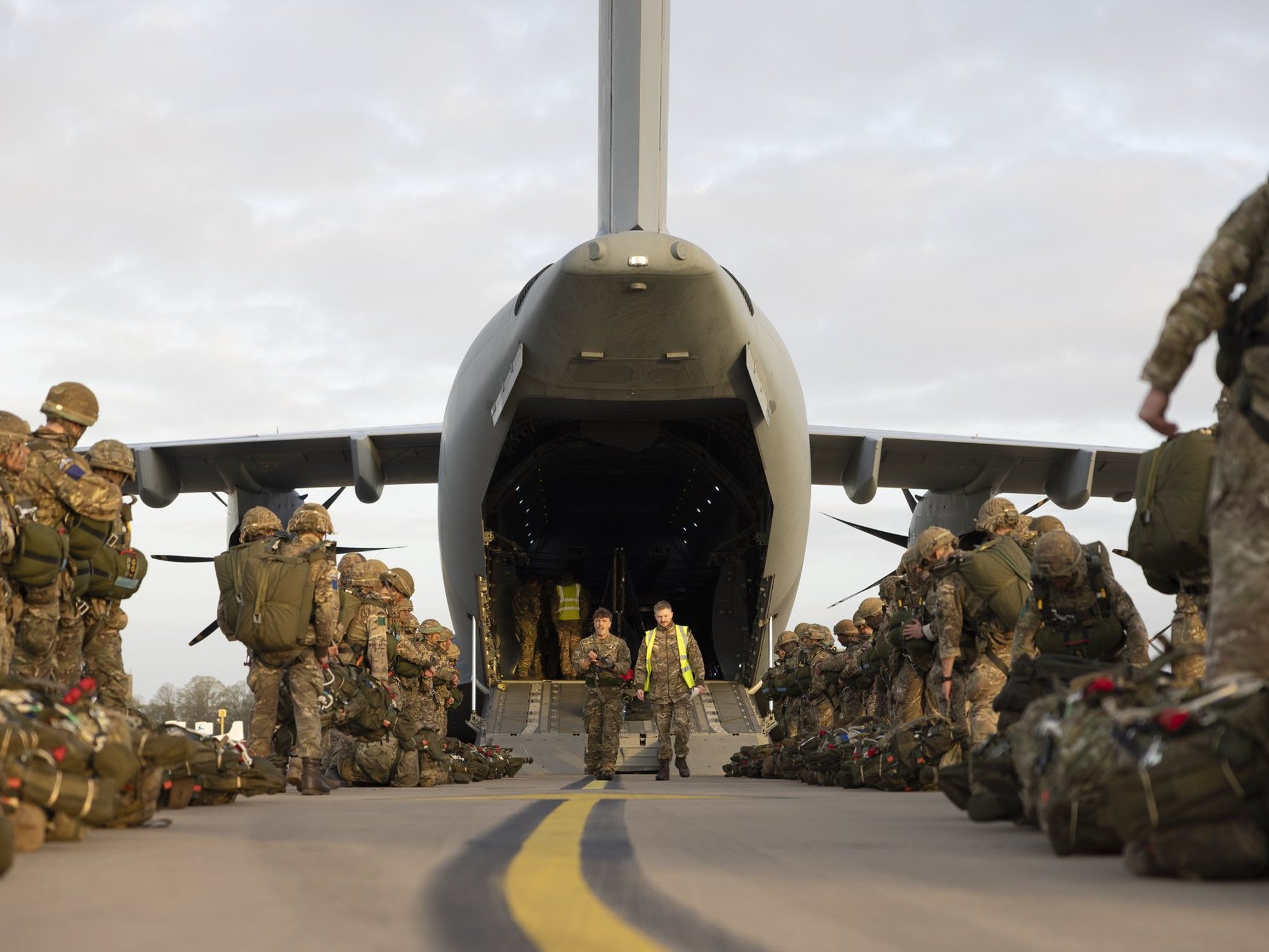 Prepare for mass mobilisation NOW, Britain told in chilling new military warning