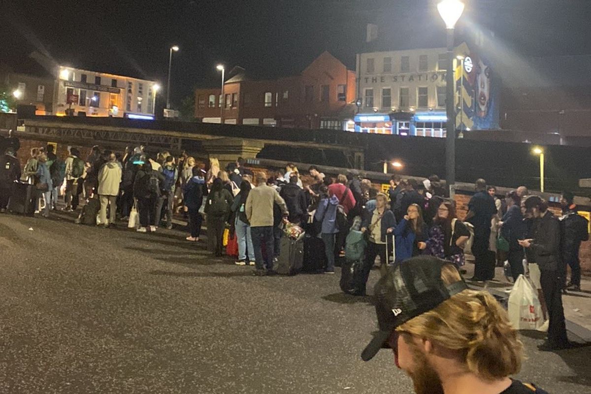 Britain’s railway madness exposed as traveller arrives 11 hours after setting off amid HS2 row