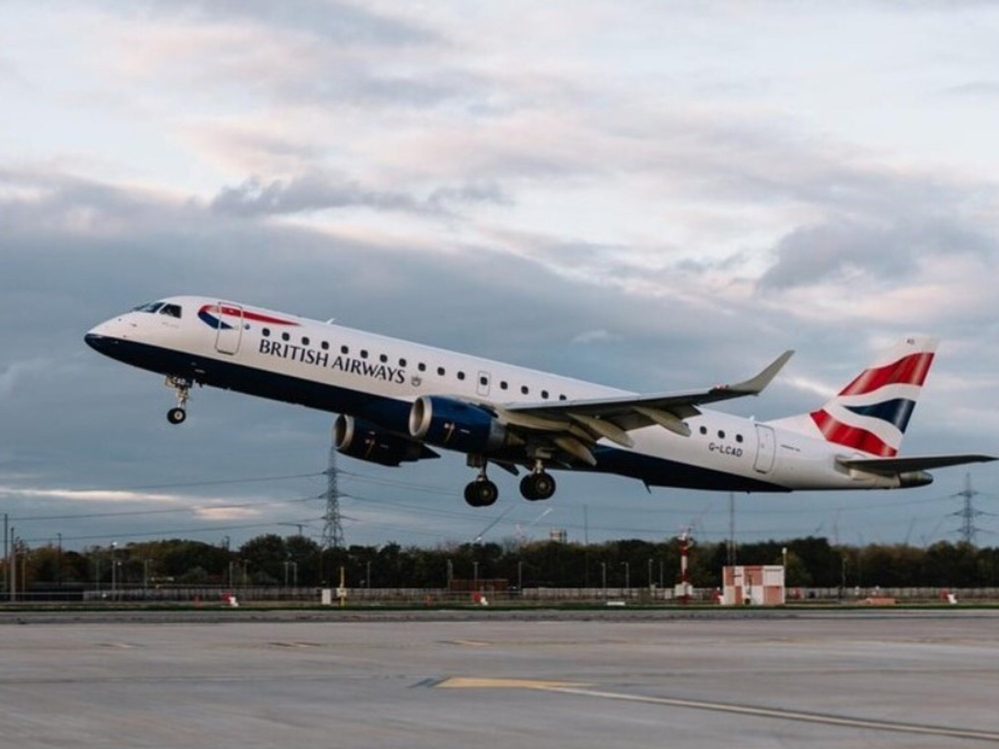British Airways flight taking off