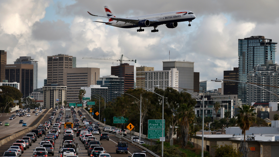 British Airways plane flying into San Diego airport (file image)