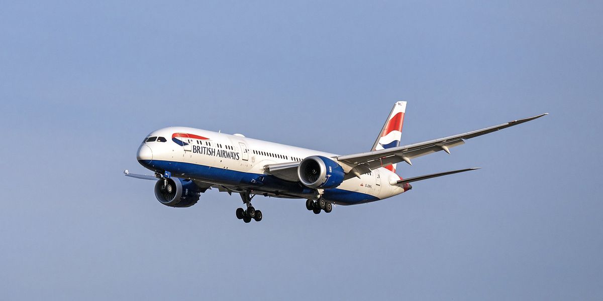 British Airways flight delayed after ‘brainless’ staff activate emergency slide British Airways flight delayed after ‘brainless’ staff activate emergency slide