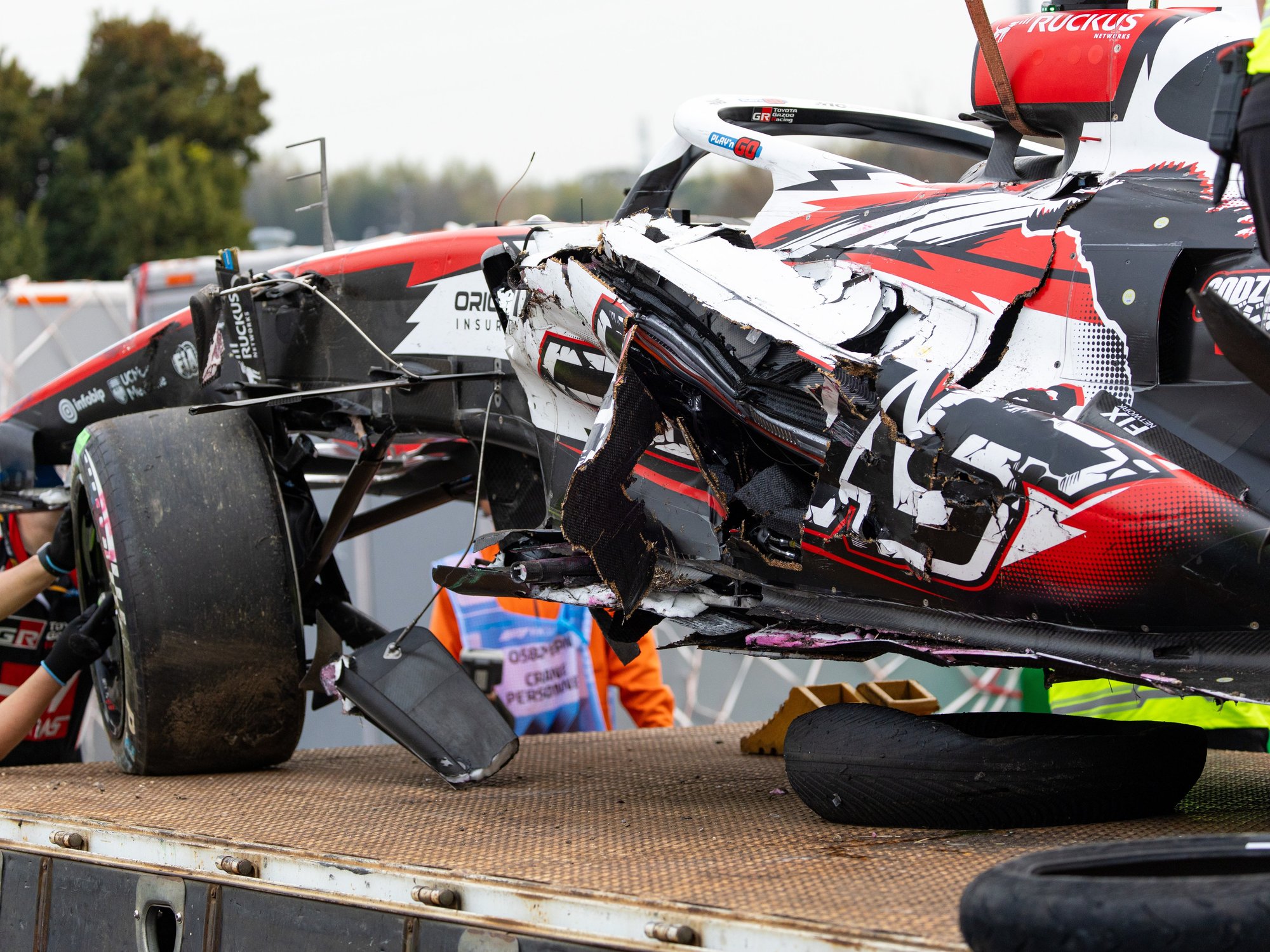 British Formula 1 driver Ollie Bearman crashed