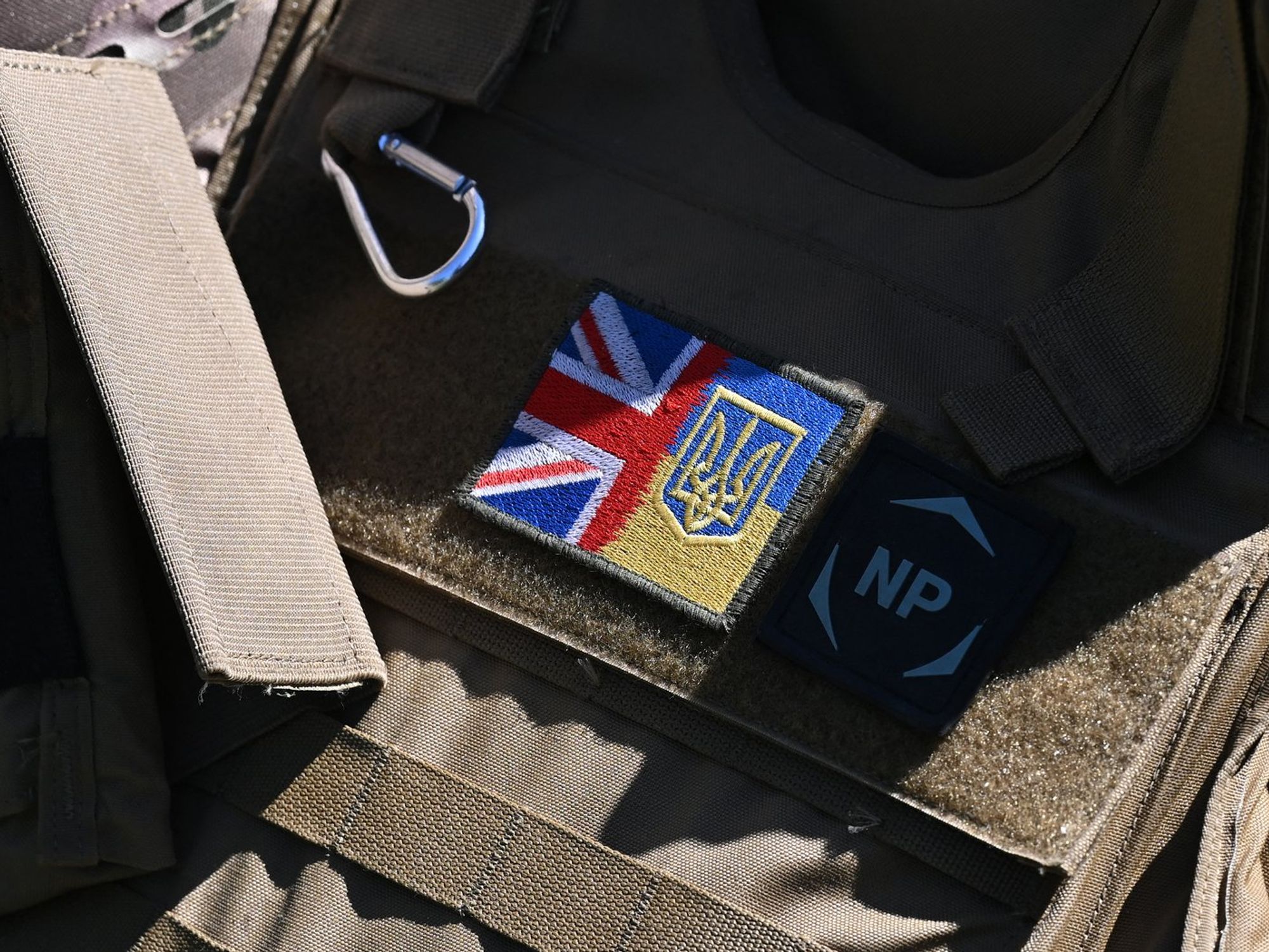 British/Ukraine military patch
