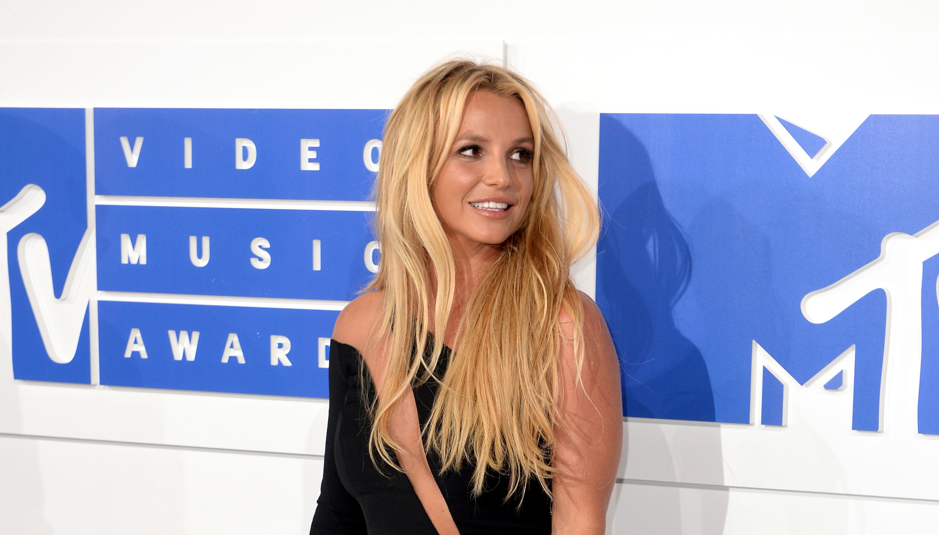 Britney Spears arriving at the MTV Video Music Awards 2016, Madison Square Garden.