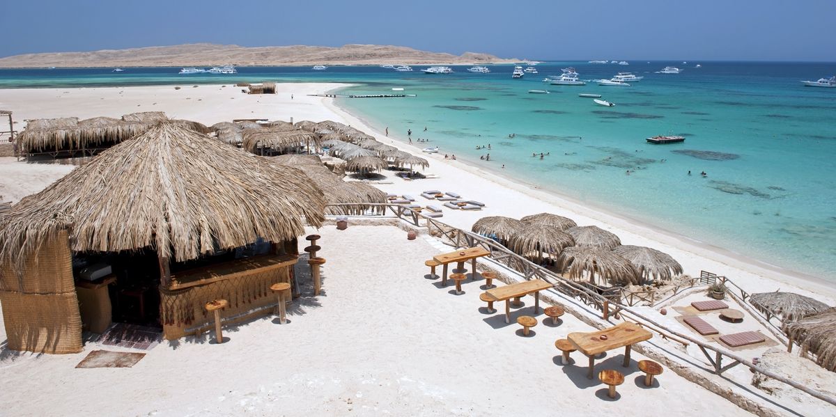 NextImg:Britons travelling to Egypt given new travel warning following fatalities on tours