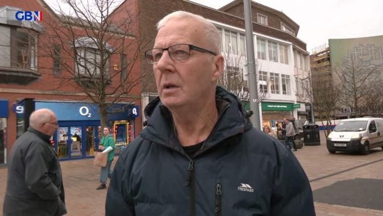 Prince Harry urged to put William differences aside and ‘step up’ in King’s absence